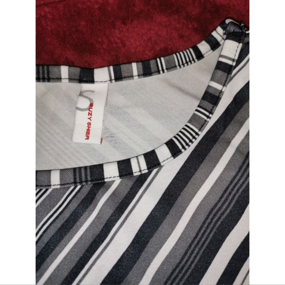 Suzy Shier Tank Top - Picture 2 of 3